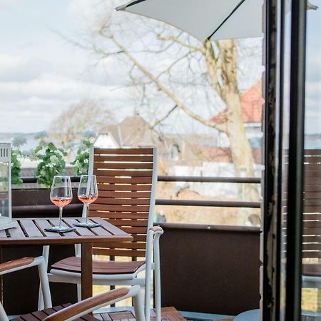 Ostseeblick Apartment กลึคส์บวร์ก ภายนอก รูปภาพ