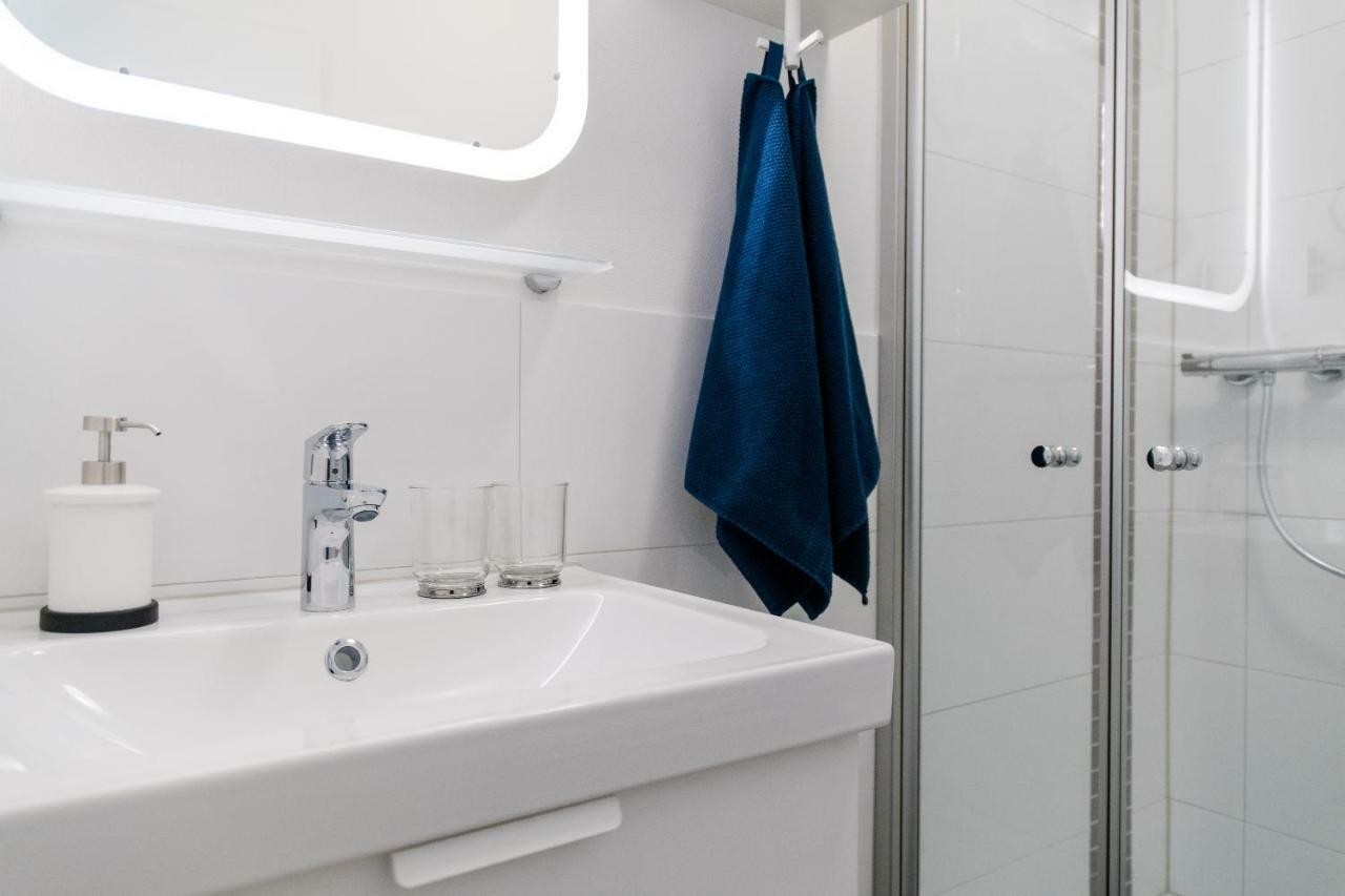 Ostseeblick Apartment กลึคส์บวร์ก ภายนอก รูปภาพ
