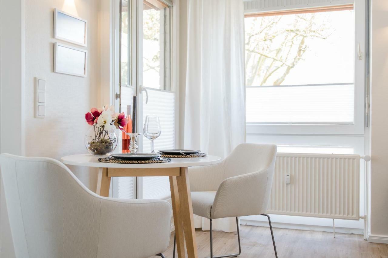 Ostseeblick Apartment กลึคส์บวร์ก ภายนอก รูปภาพ